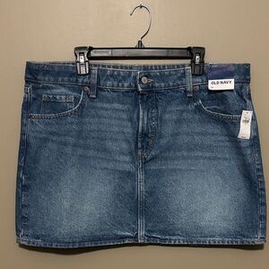 Old Navy Denim Mid-Rise Skirt